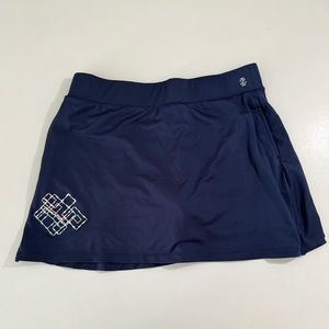 Izod blue golf skort
